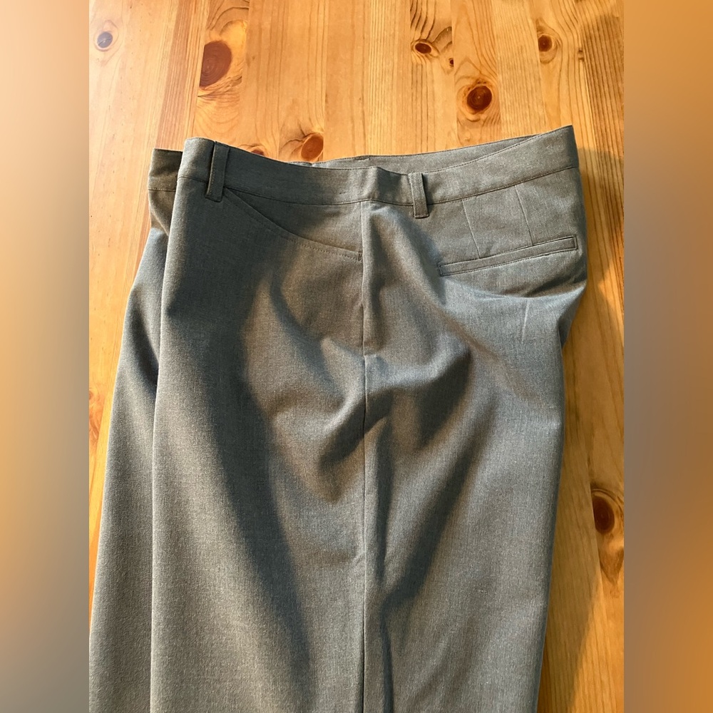 Women’s Gray Pants NWOT - Picture 8 of 14